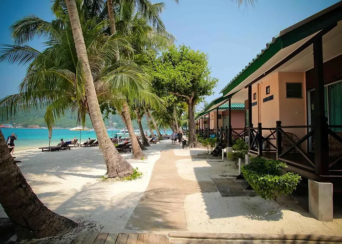 Tuna Bay Island Resort